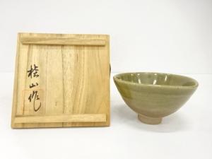 桂山造　灰釉糸目茶碗